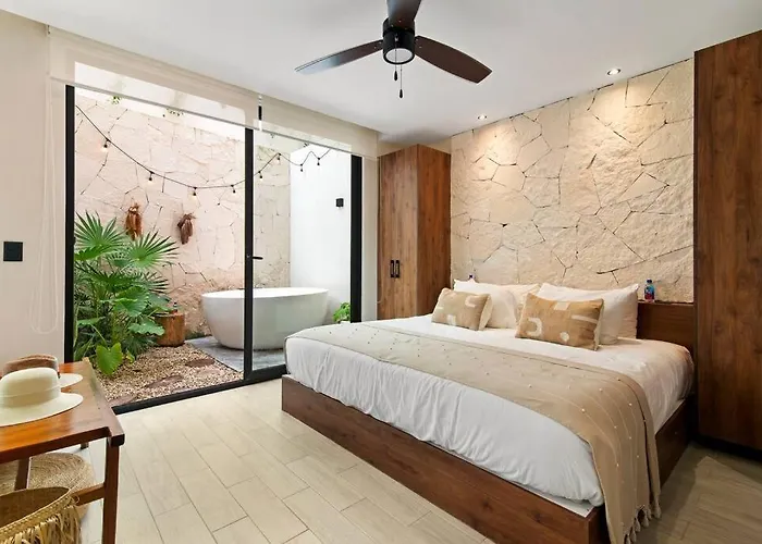 Condominio De Lujo En Tulum Con Jacuzzi Privado